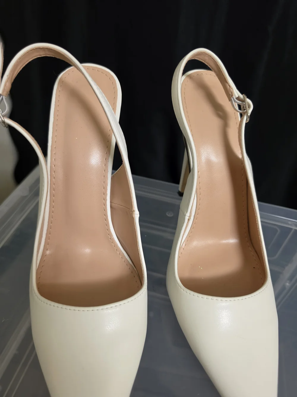 Women's White Pointed Slingback Heels